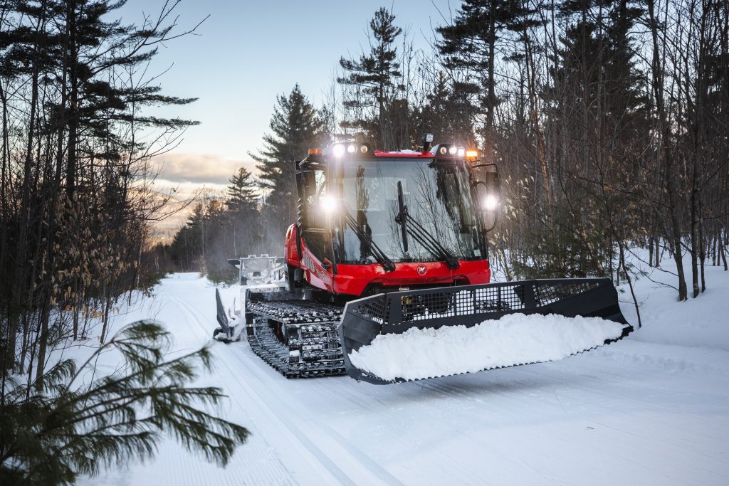 PistenBully 100 Nordic